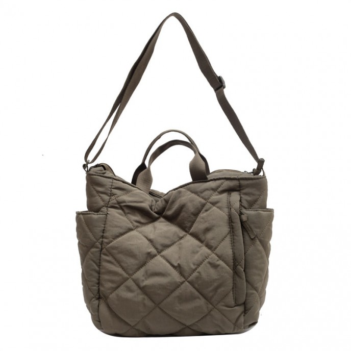 Commuter large capacity handbag